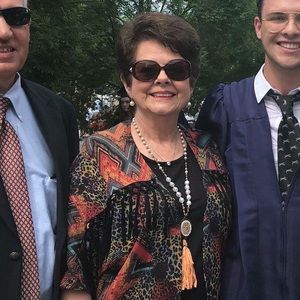 Meet your Posher, Diane